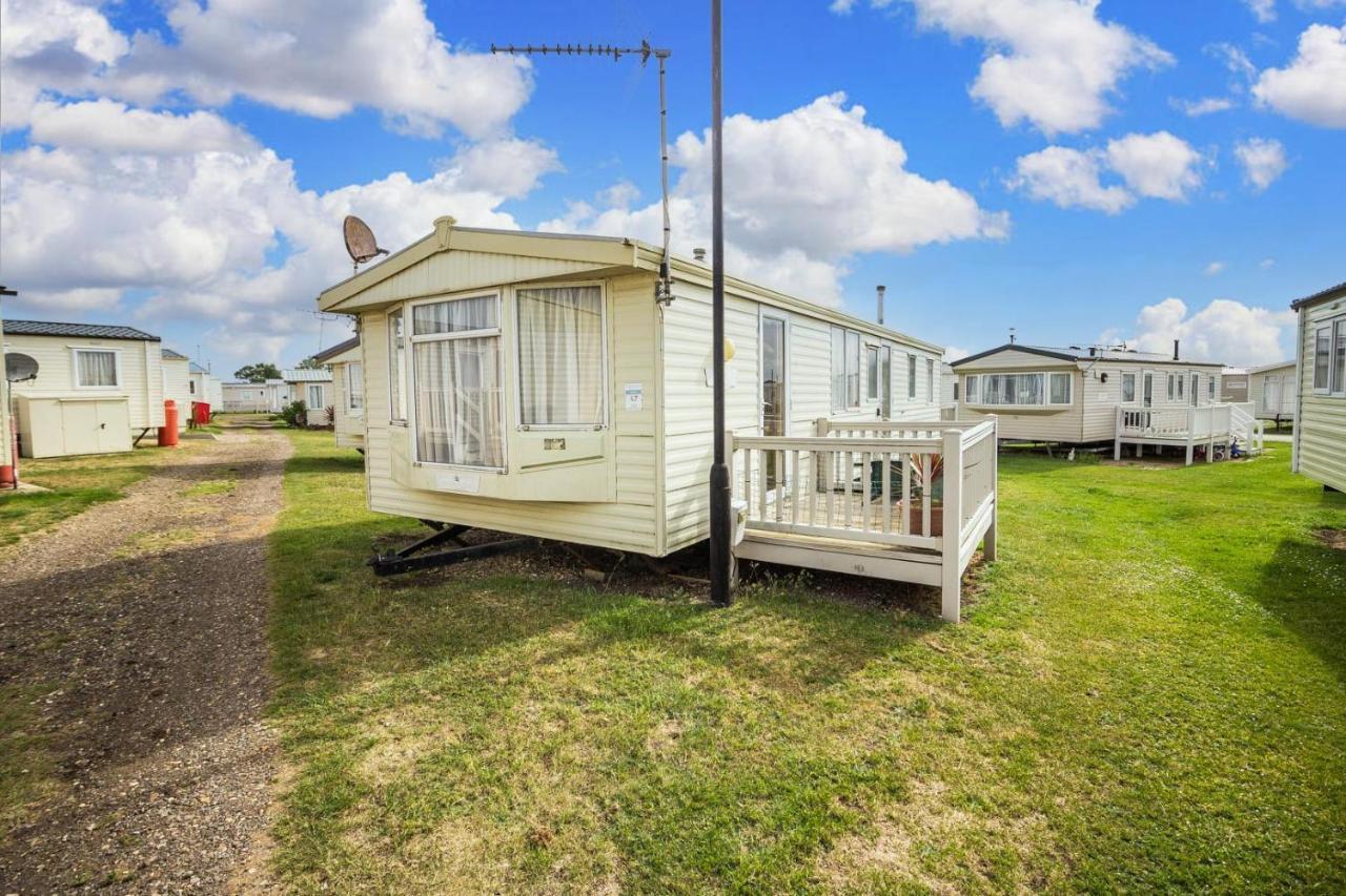 מלון 6 Berth Caravan With Decking Nearby Heacham Beach In Norfolk Ref 21047A מראה חיצוני תמונה