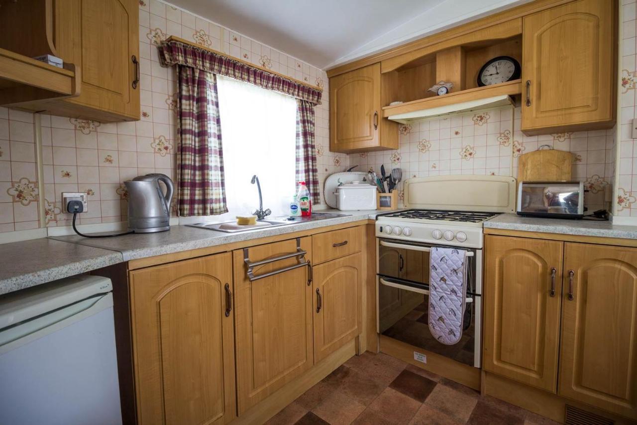 מלון 6 Berth Caravan With Decking Nearby Heacham Beach In Norfolk Ref 21047A מראה חיצוני תמונה
